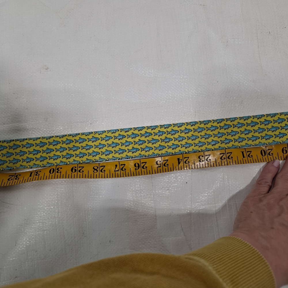 Vineyard Vines Blue Bone Fish Fabric Double DRing Belt - Picture 6 of 13